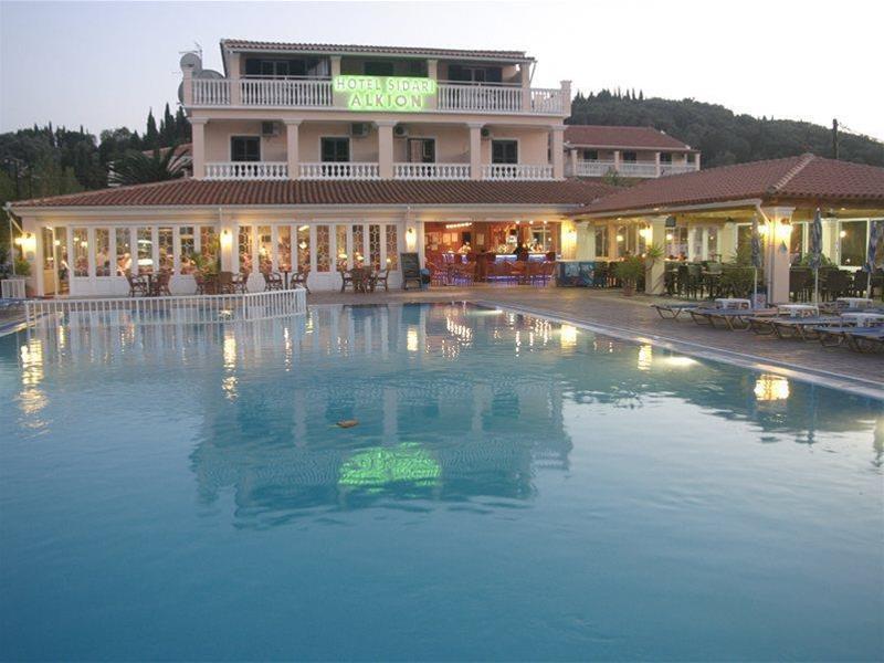 Alkyon Beach Hotel Agios Georgios Pagon Eksteriør billede